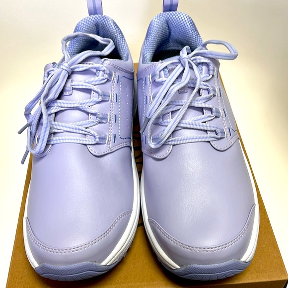 Orthofeet Women's Orthopedic Leather Talya Nurse Shoes - Picture 2 of 6